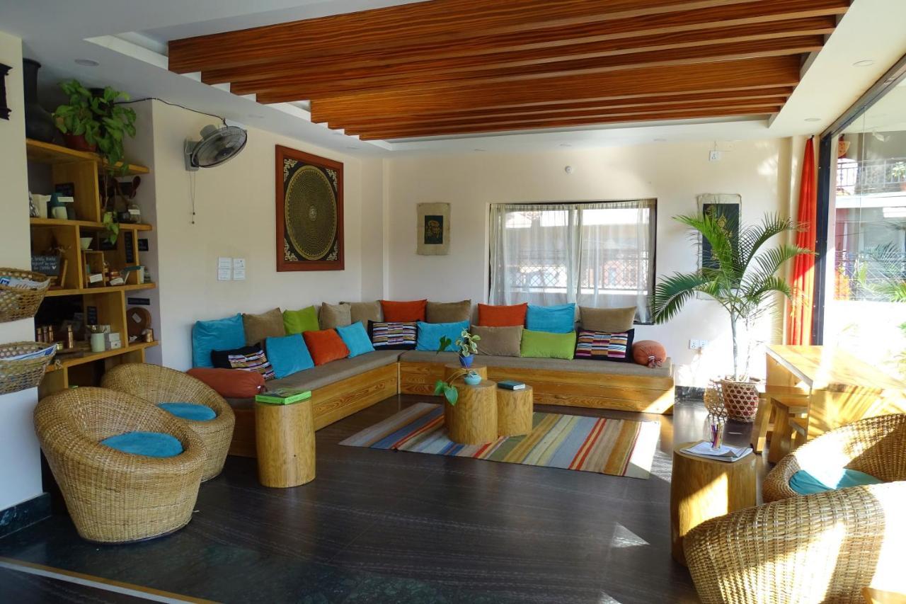 Hotel Karuna Pokhara Eksteriør bilde