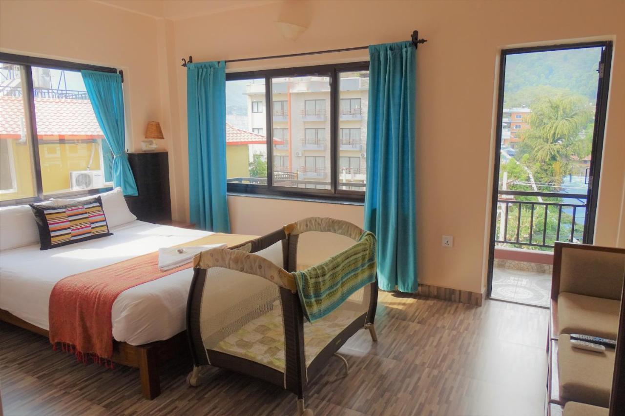 Hotel Karuna Pokhara Eksteriør bilde