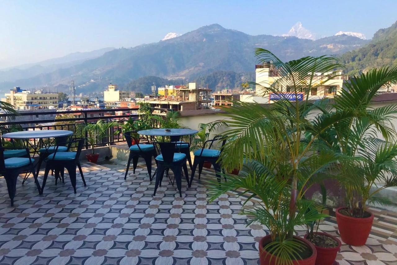Hotel Karuna Pokhara Eksteriør bilde