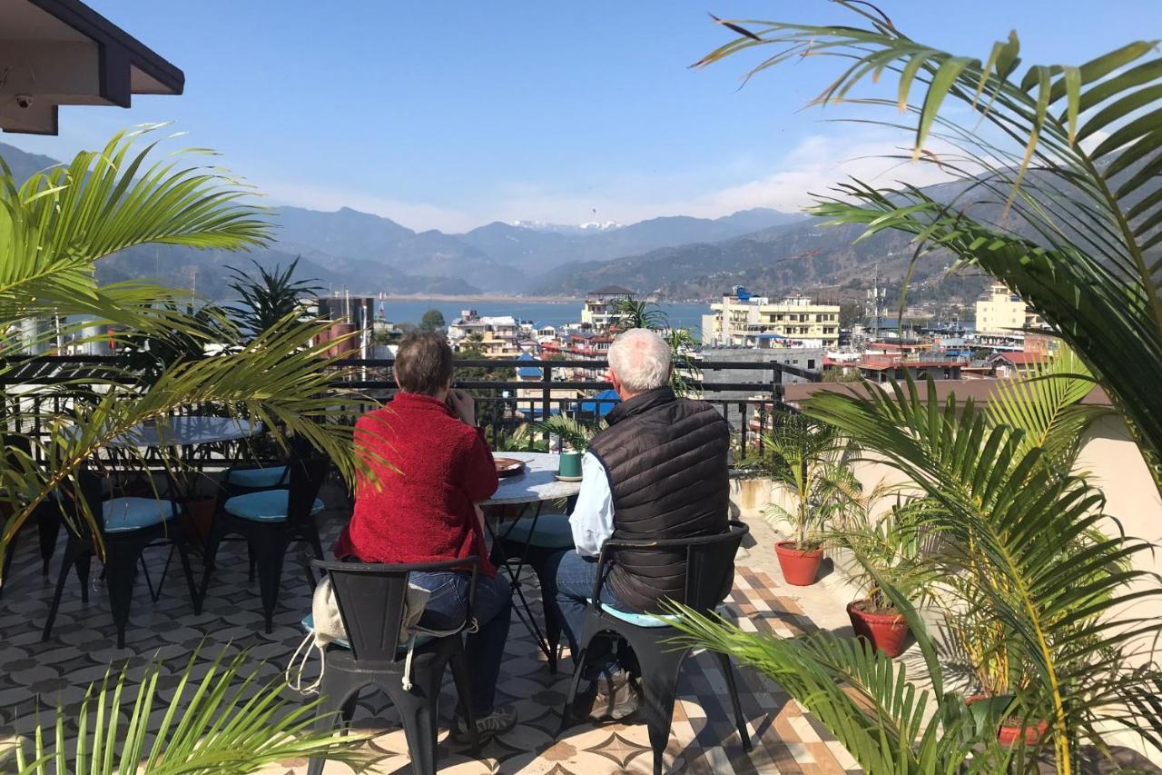 Hotel Karuna Pokhara Eksteriør bilde