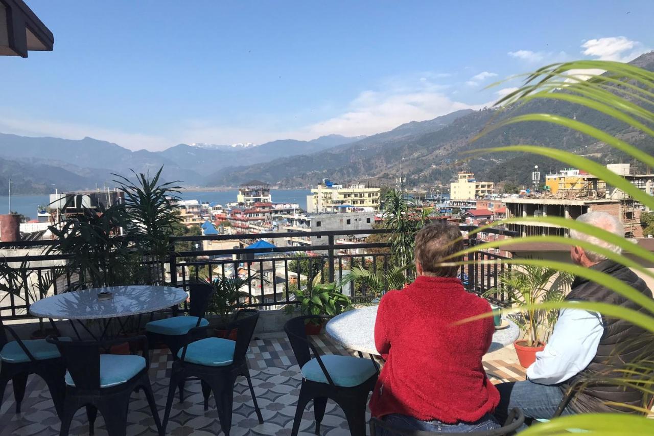 Hotel Karuna Pokhara Eksteriør bilde